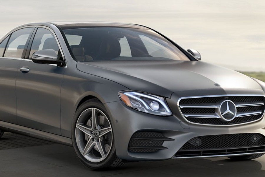 Executive Saloon / Estate